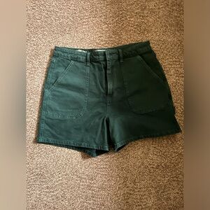 High rise universal thread carpenter shorts